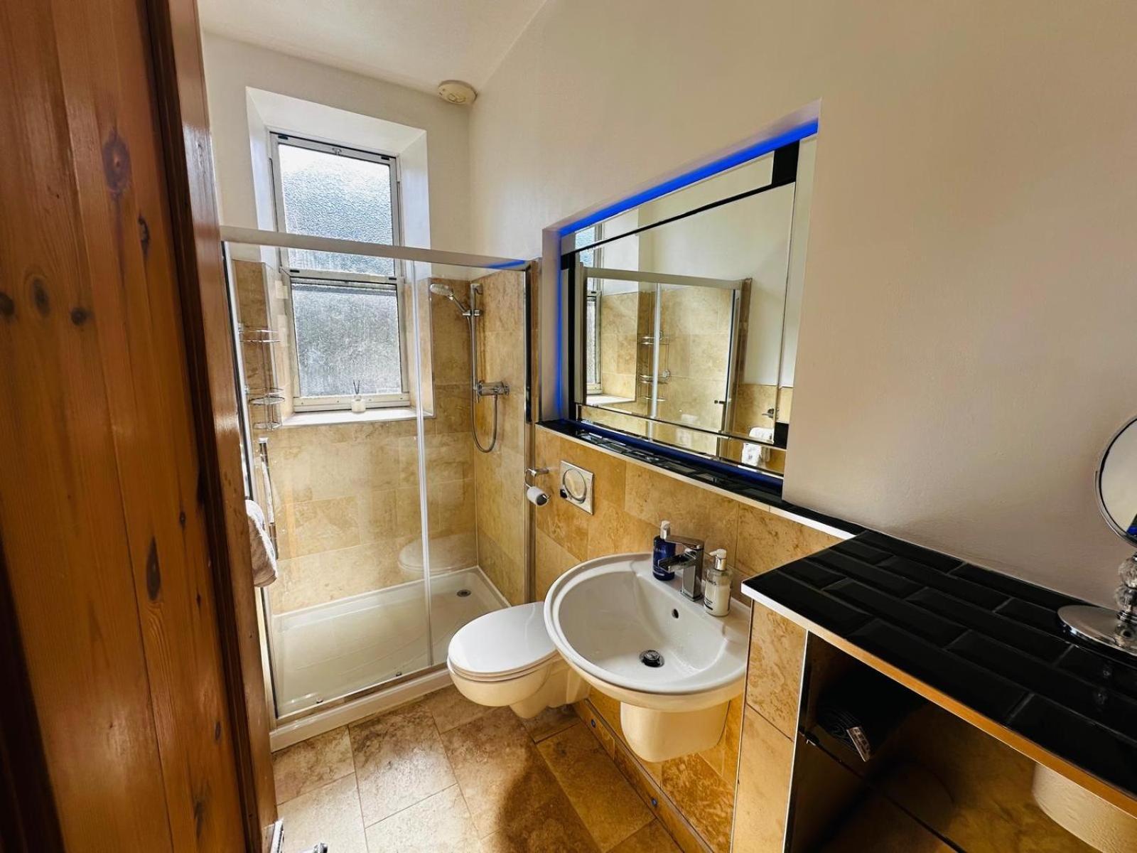 Apartment Entire To Edinburgh